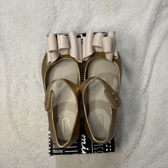 Mini Melissa Ultragirl Sweet III Mary Jane Shoes Size 12 Beige New With Box - Picture 4 of 6
